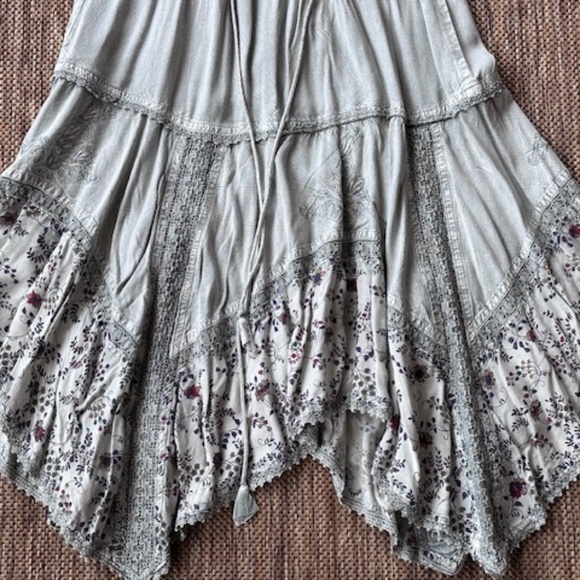 Beautiful Coline Summer Dress - Picture 4 of 6